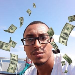 Meet your Posher, Gregory